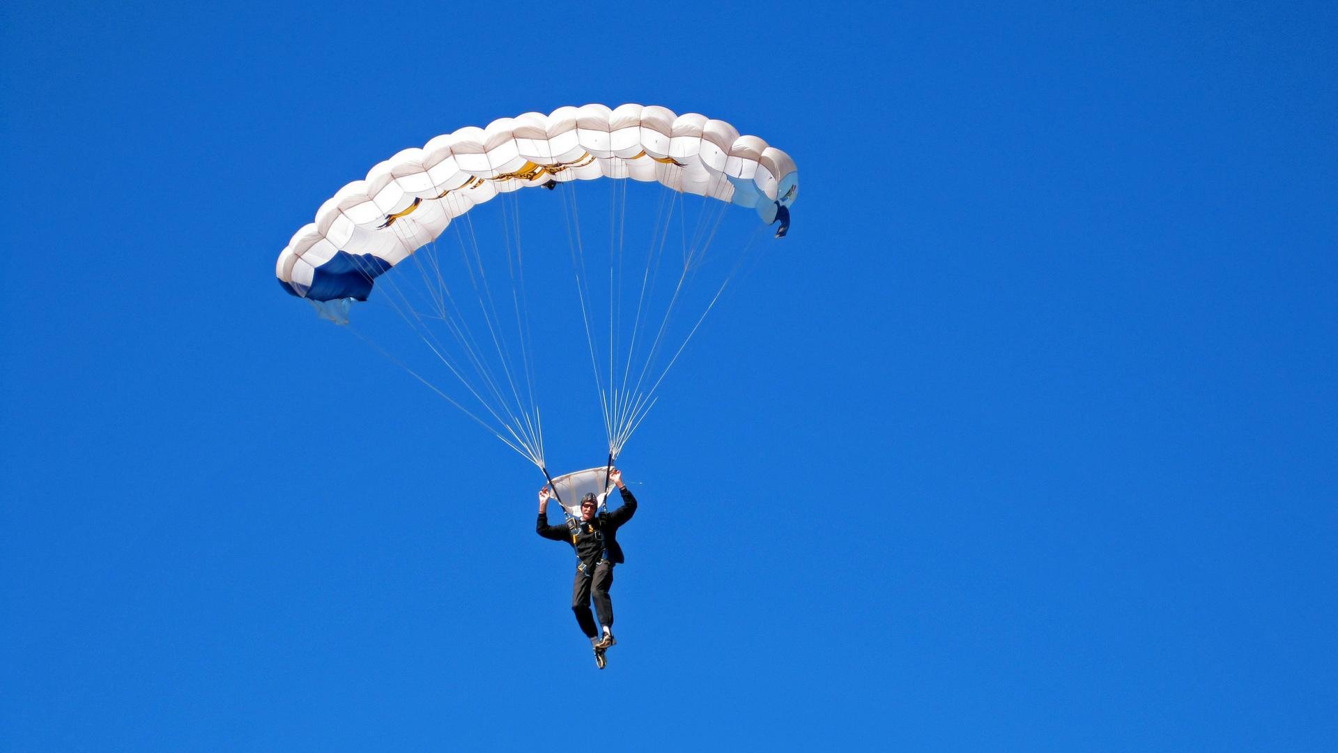 星空·综合体育-女子足球超级联赛，巾帼英豪争夺冠军，女子足球队比赛